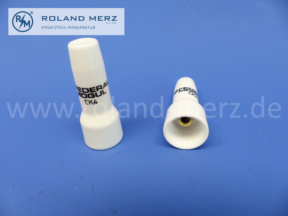 CK4 Beru Kerzenstecker Keramik, 50mm lang, temperaturbeständig bis 250 Grad, Anschluss 4mm bzw. M4, Zündkabel D = 7mm, 030005001, 0 300. 005.001, Original Beru-Neuteil