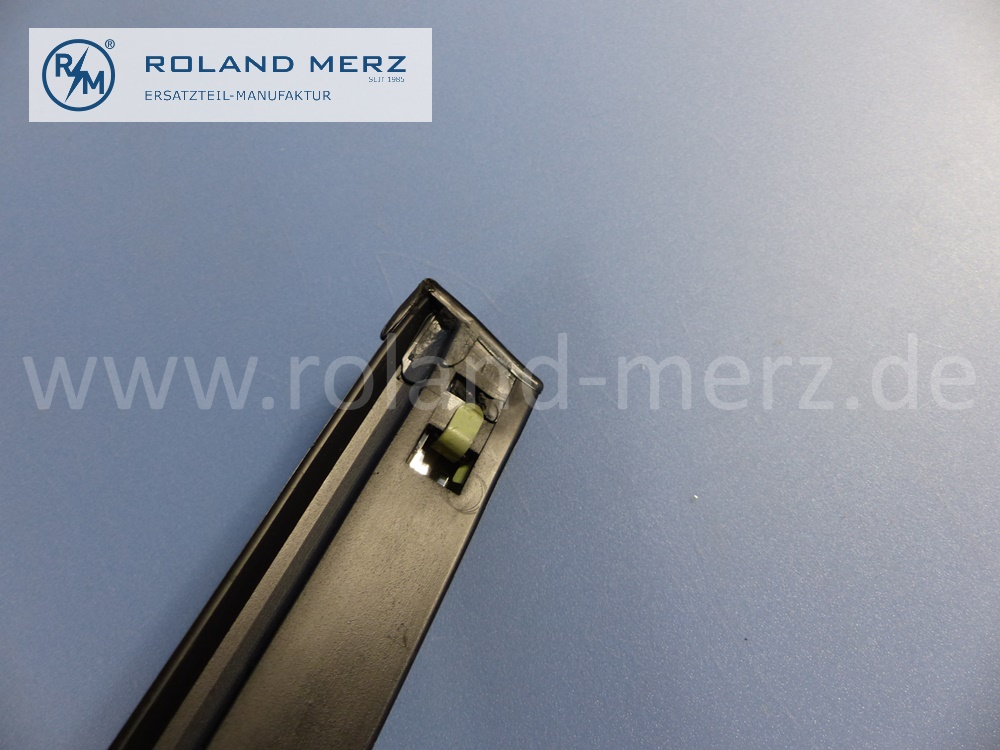 1076901280 Zierstab, Zierleiste, Zierblende vor hinterem Radlauf, rechts, Mercedes C107, Coupé SLC, Länge 510mm, Original Mercedes Neuteil, NOS