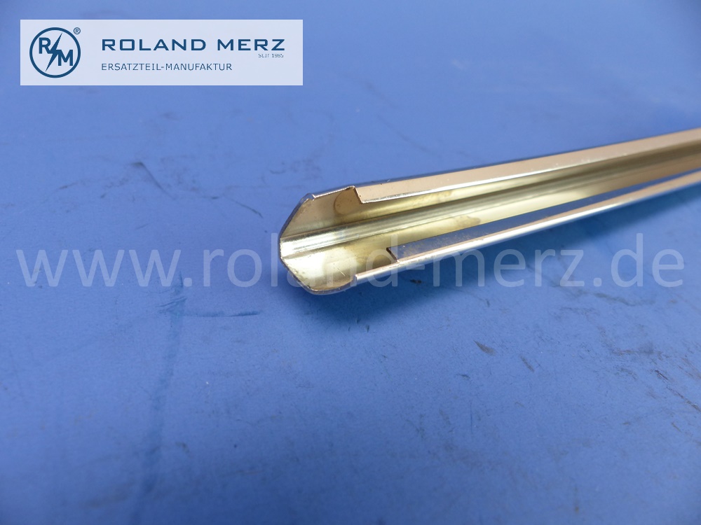1116980084 Zierstab zwischen den Heckleuchten Mercedes 220Sb, 220SEb, 230S, 300SE, W112, original Mercedes Neuteil, NOS 