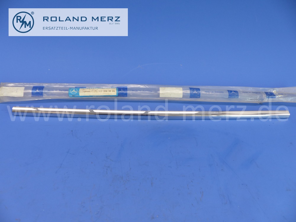 1116980084 Zierstab zwischen den Heckleuchten Mercedes 220Sb, 220SEb, 230S, 300SE, W112, original Mercedes Neuteil, NOS 