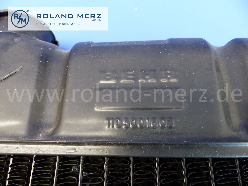 1105001603 Kühler, Wasserkühler, Wärmetauscher, Mercedes W110, kleine Heckflosse, Original Mercedes Gebrauchttteil, NOS - geprüft -
