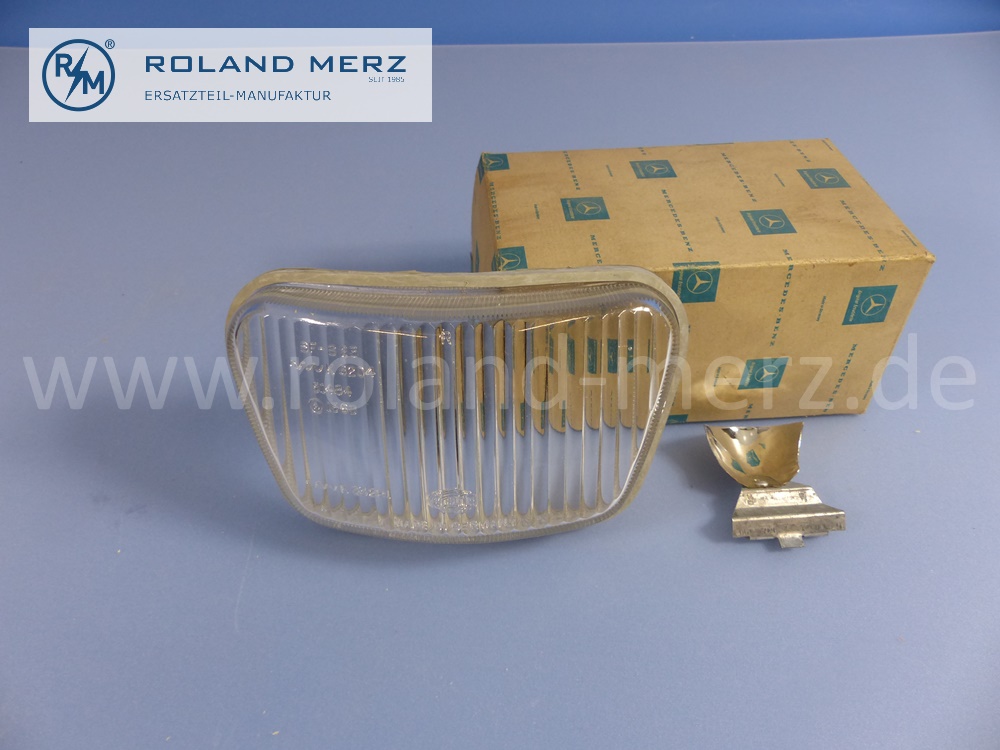 1108221290 Lichtscheibe, Lichtfenster, Lampenglas Nebelscheinwerfer, Hella, rechts, mit Dichtungsrahmen, Mercedes W110, Heckflosse, Original Mercedes Neuteil, NOS 