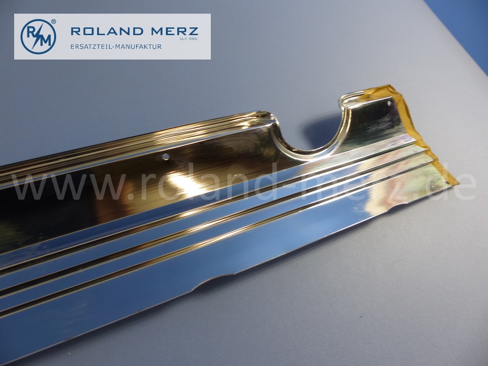 1126980187 Zierblende, Chromblende links, Länge 1865mm, Mercedes W112, MB 300SE, Original Mercedes Neuteil, NOS - einzelner Kratzer, leichte Verbiegung -