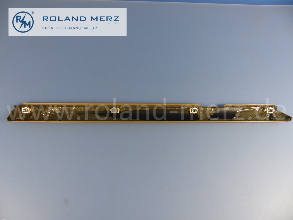 1087202451 Verkleidung Bordkante Fahrertür rechts, Farbe 2413, Mercedes W108, MB 250S, 250SE, 300SEB, Original Mercedes Neuteil, NOS