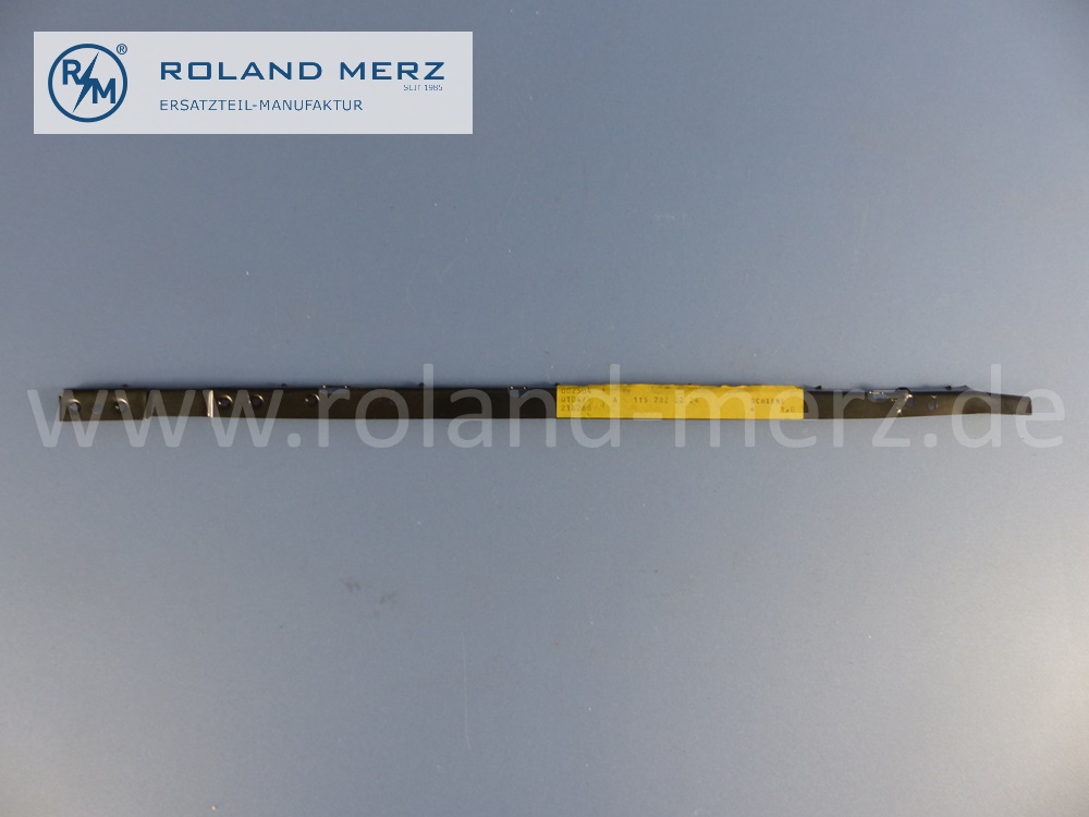 1157820224 Schiene, Befestigungsschiene rechts, Schiebedach, Mercedes W114, W115, W116, W123, Original Mercedes Neuteil, NOS 