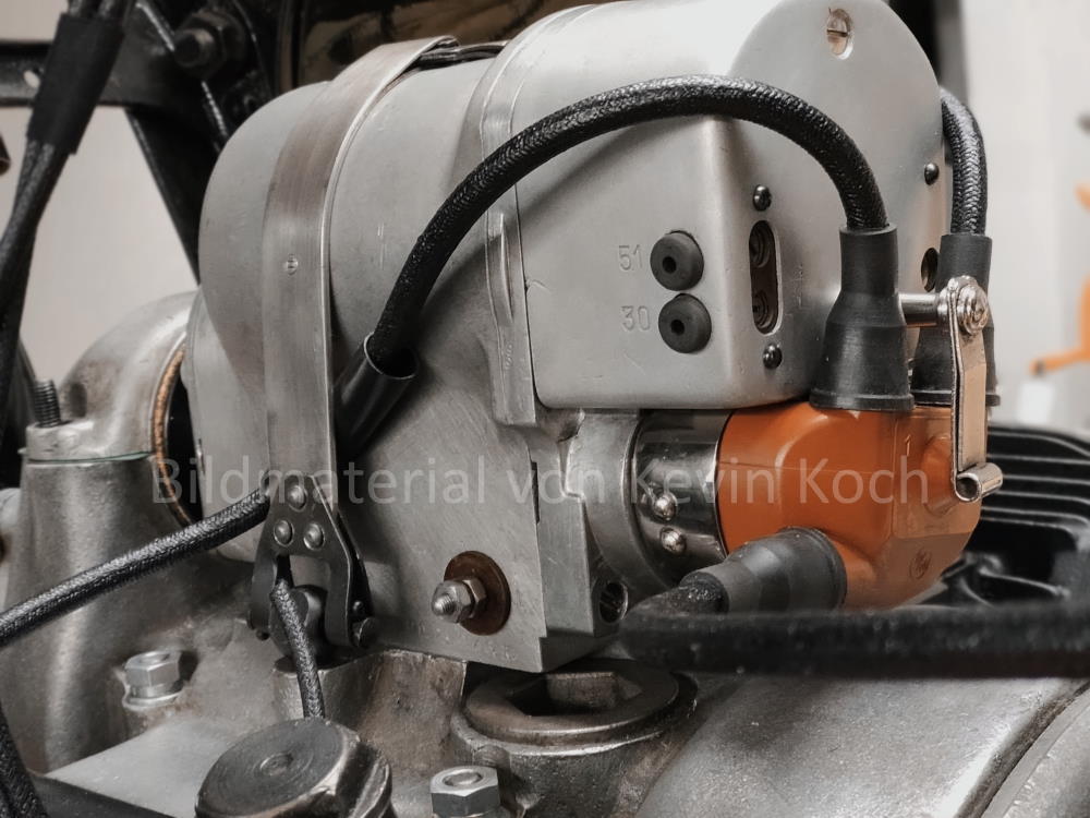 Verteilerkappe für BMW R12 und R17, Bosch Vergl.-Nr. ZVS62-2Z, B245 RS108-1 Verteilerkappe für BMW R12 und R17, Bosch Vergl.-Nr. ZVS62-2Z, B245 RS108-1