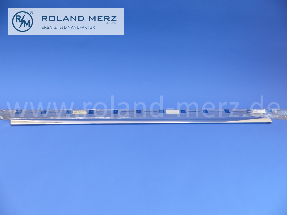 1157280230 Zierstab an Bordkante rechts, Mercedes W114, Strich Acht Coupé, 250C, 250CE, 280C, 280CE, Länge 940 mm, original Mercedes Neuteil, NOS 