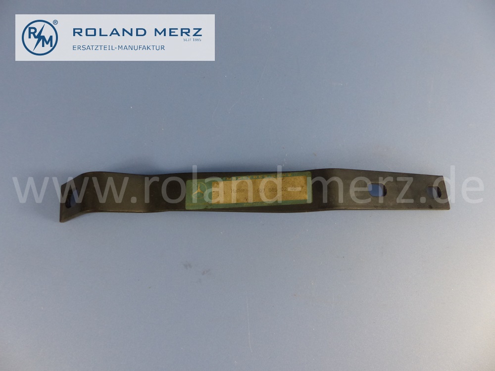 1078850240 Halter rechts, Stoßfänger vorne, Mercedes W107, R107, C107, Original Mercedes Neuteil, NOS 