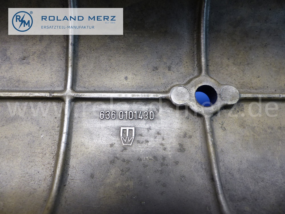 6360101030 Ventildeckel, Zylinderkopfhaube, W120, 170Da, 170Db, 170DS, 170S-D, Unimog, OM636, Gussnummer 6360101430, 2 Gewindestifte für Drosselklappenverstellung, Original Mercedes Neuteil, NOS 