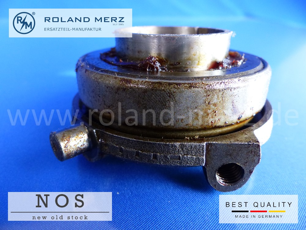 P1140408 Kupplungsaurücklager kompl. mit Körper 136 250 11 15 für alle Mercedes 170 Bm 136