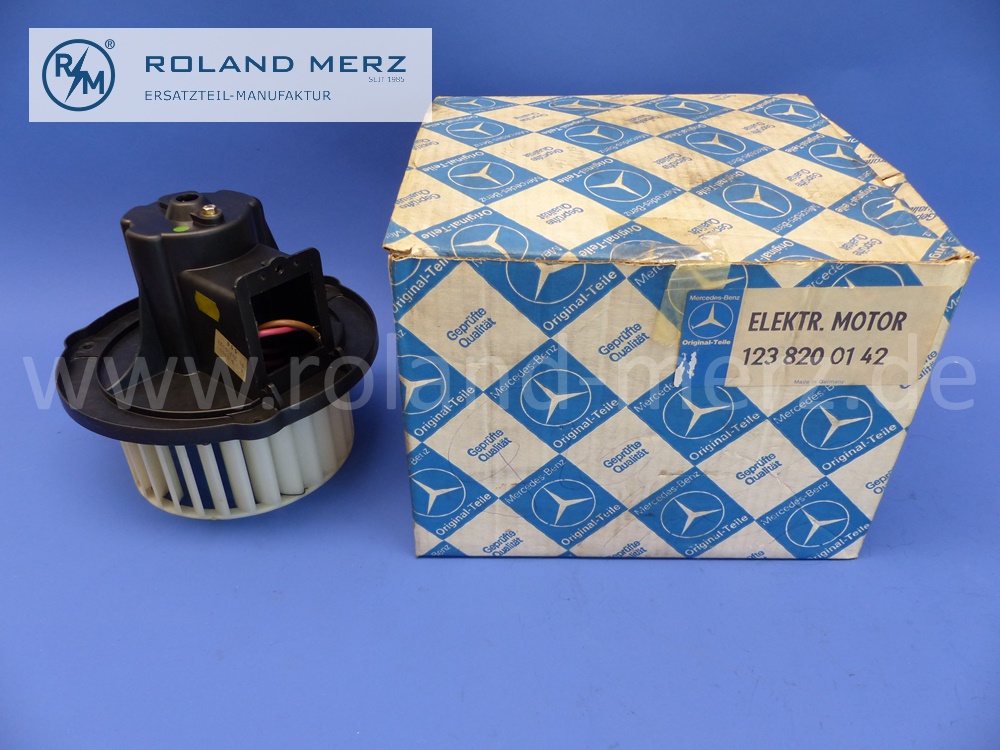 1238200142 Elektromotor, Lüftermotor für Heizung und Lüftung Mercedes W 123, Original Mercedes Ersatzteil, NOS, leichte Gebrauchsspuren