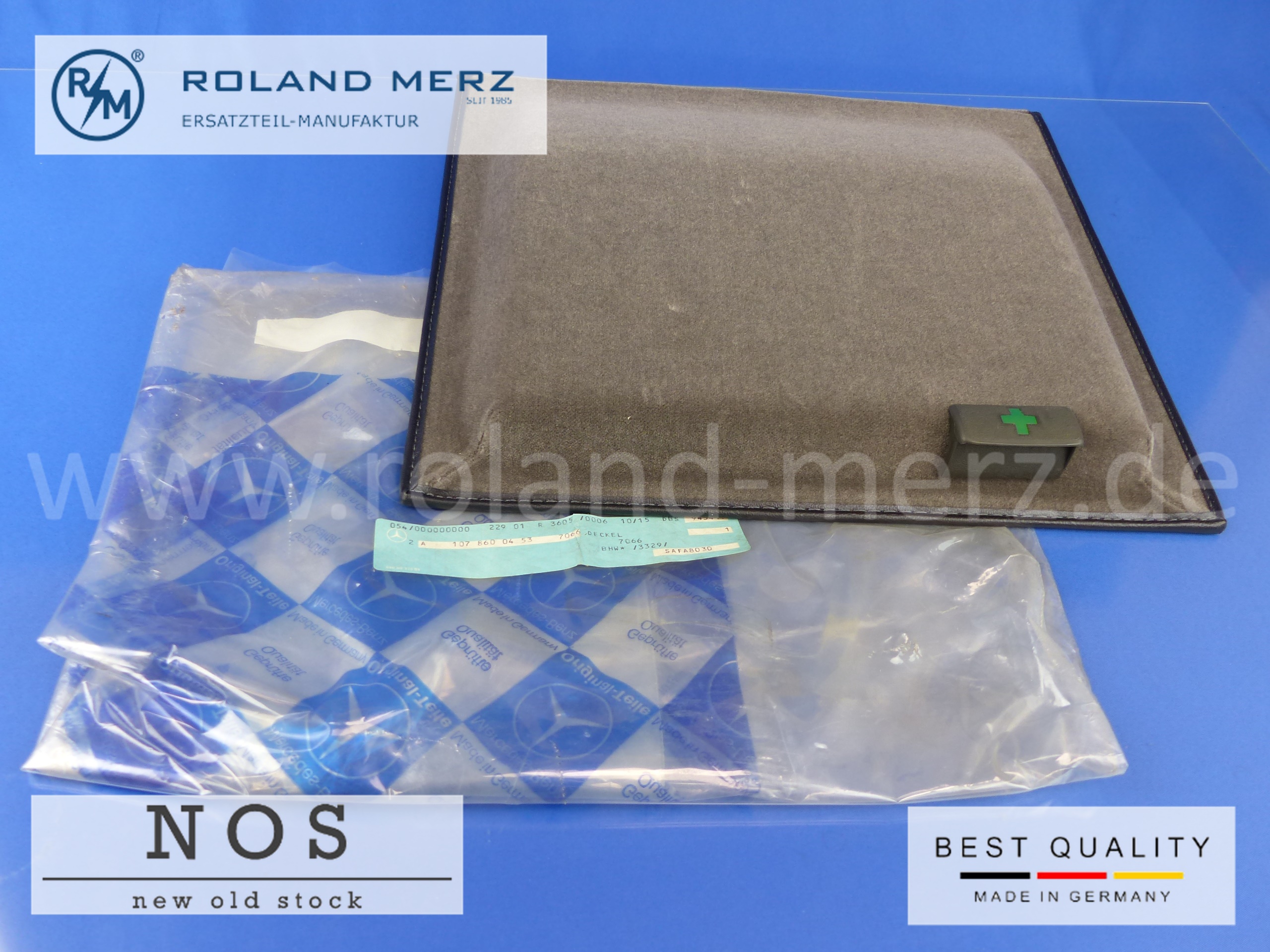 P1190587 1078600453 Deckel Verbandkasten Mercedes C107 Farbe 7066 grau