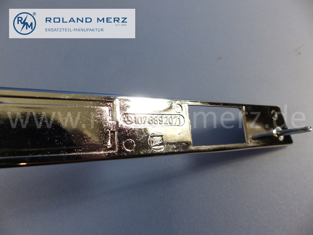 1076804871 Zierstab, Satz, 4 Teile, Instrumententafel, 8272, Wurzelholz Furnier, Mercedes R107, C107, SL, SLC, Original Mercedes Neuteil, NOS