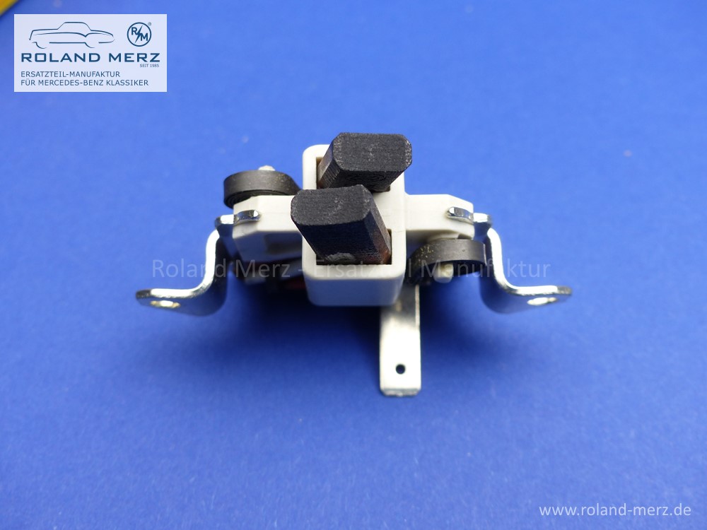 RM-096Katalog Halter mit Kohlenbürsten Bosch 1 124 336 070